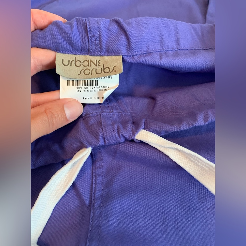 NWOT Urbane Scrub Set - Picture 4 of 12